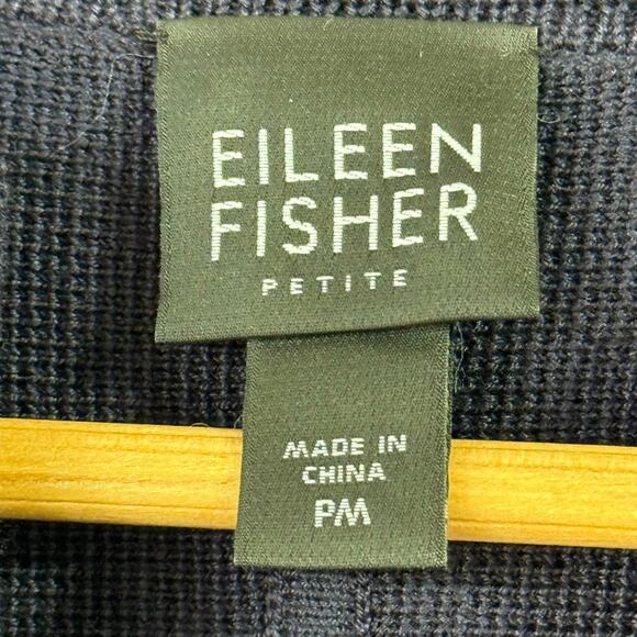 Eileen Fisher Navy Silk and Cotton Button Knit Cardigan Sz M Petite MSRP $298 - Picture 4 of 6